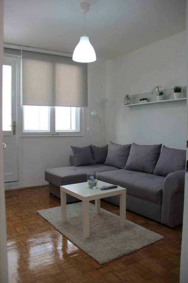 Apartman KEJ Pirot Bagian luar foto